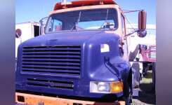 1999 INTERNATIONAL 8100 Conventional - Day Cab, Tractor in Dallas, TX