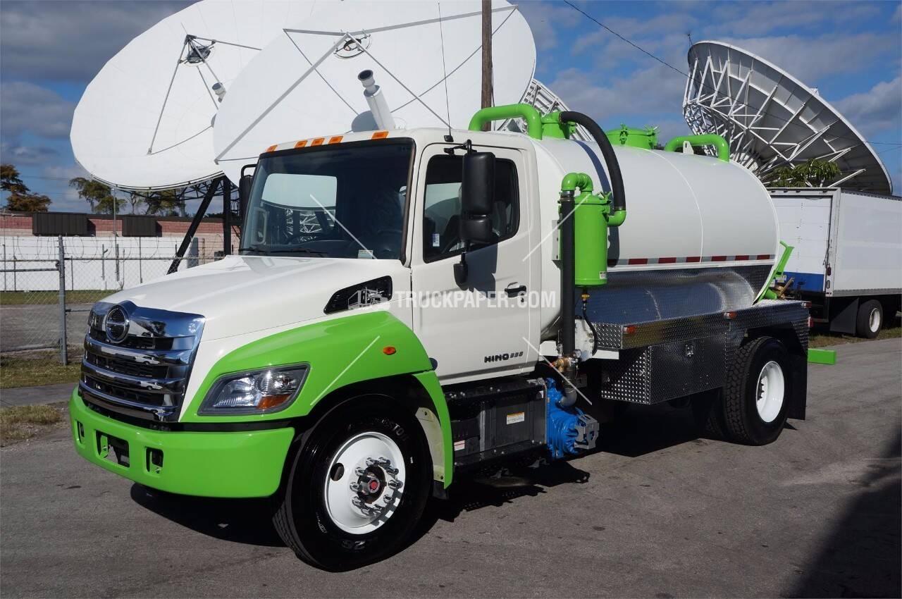 2017 HINO 338, MIAMI FL - 117226163 ...