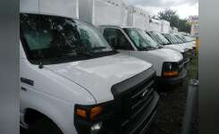 2013 FORD ECONOLINE Box Truck - Straight Truck, Moving Van in Sanford, FL