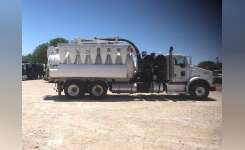 2009 KENWORTH T800 Sewer Trucks, Vacuum Truck, Tanker Truck in Brookshire, TX