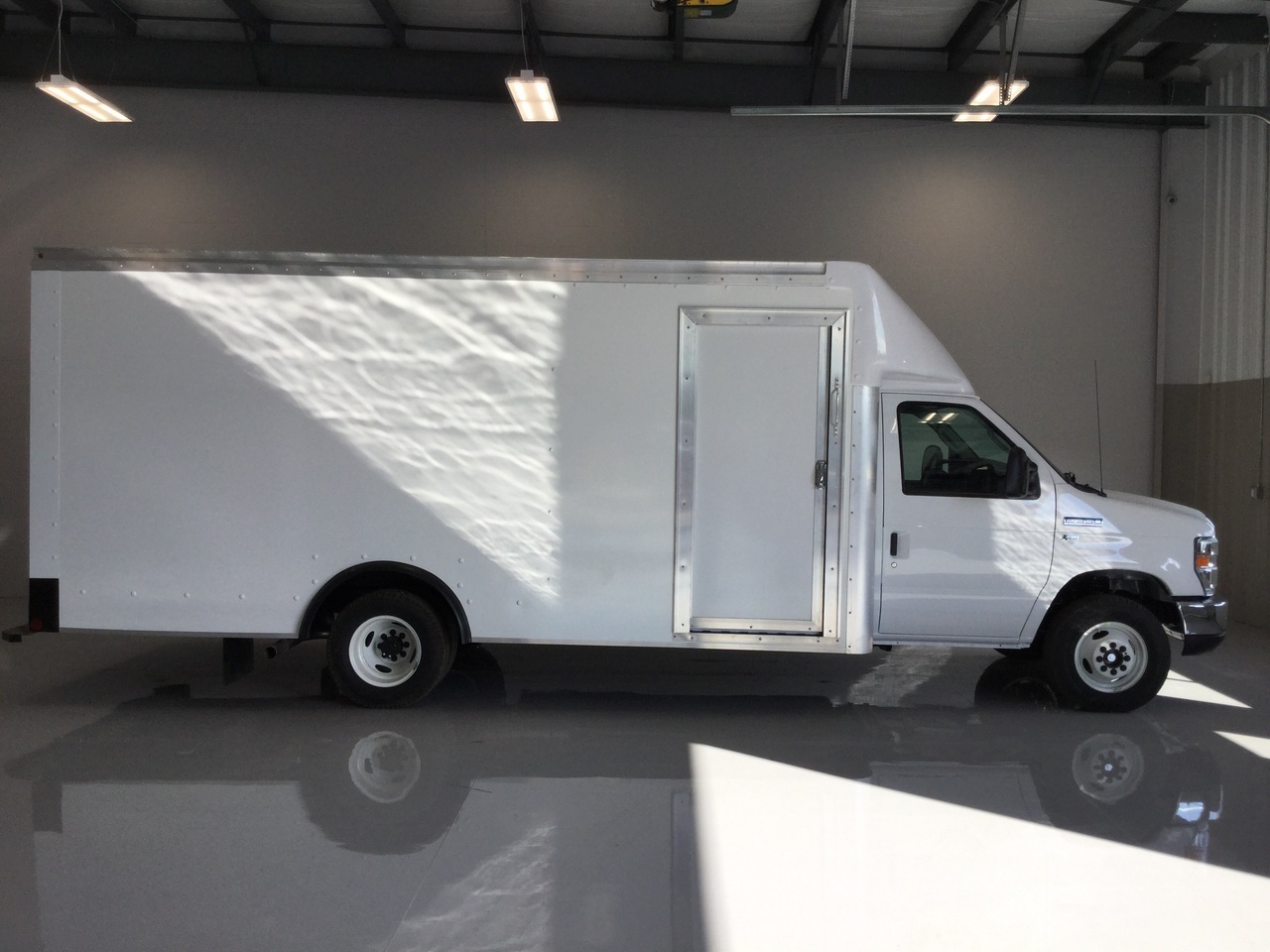 Auto Park Ford Sturgis Mi >> 2018 Ford E350, Sturgis MI - 5000650902 - CommercialTruckTrader.com Auto Park Ford Sturgis Mi >> 2018 Ford E350, Sturgis MI - 5000650902 - CommercialTruckTrader.com