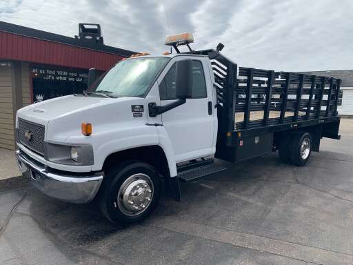 2009 Chevrolet C5500 Stake Bed