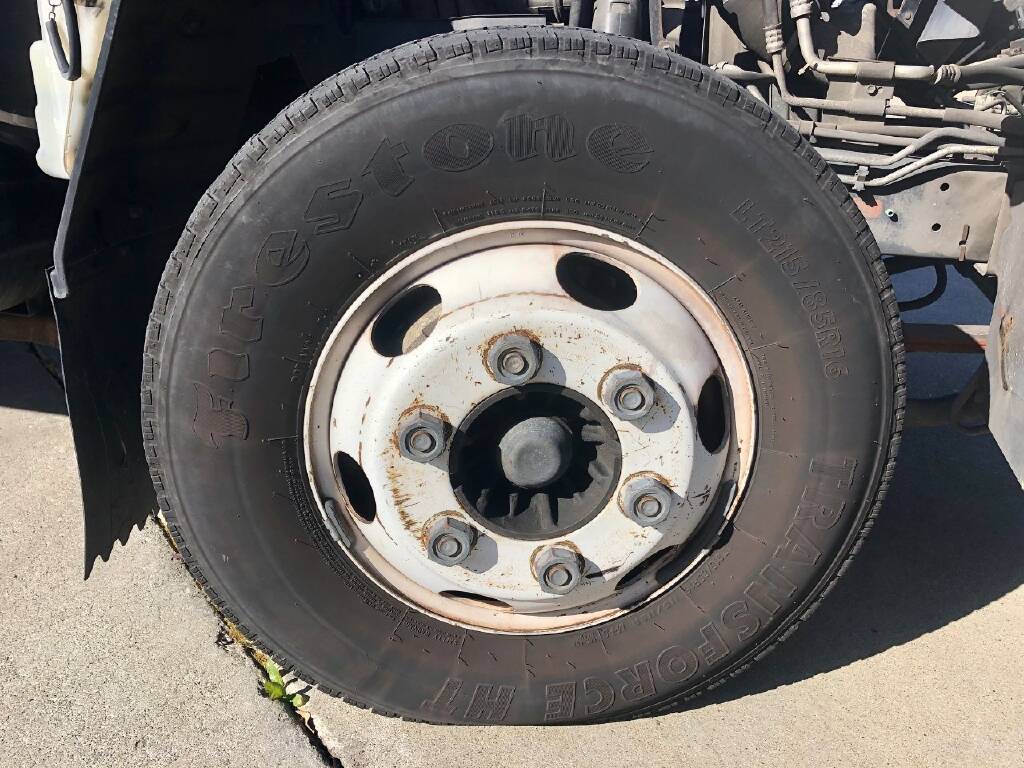 2002 Isuzu Npr Hayward Ca 5011463960