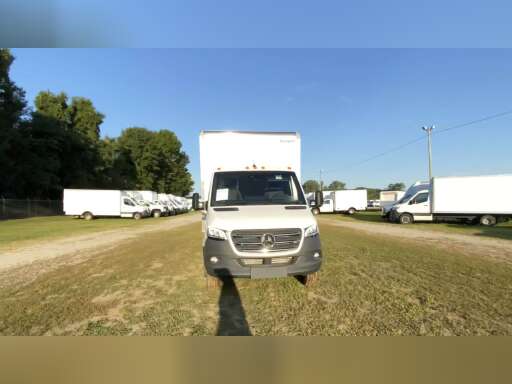 Savannah, GA - Box Truck - Straight Trucks For Sale - Commercial Truck