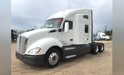 2016 KENWORTH T680 Conventional - Sleeper Truck, Tractor in Houston, TX
