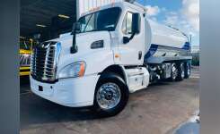 2014 FREIGHTLINER CASCADIA Sewer Trucks, Vacuum Truck, Septic in Hialeah, FL