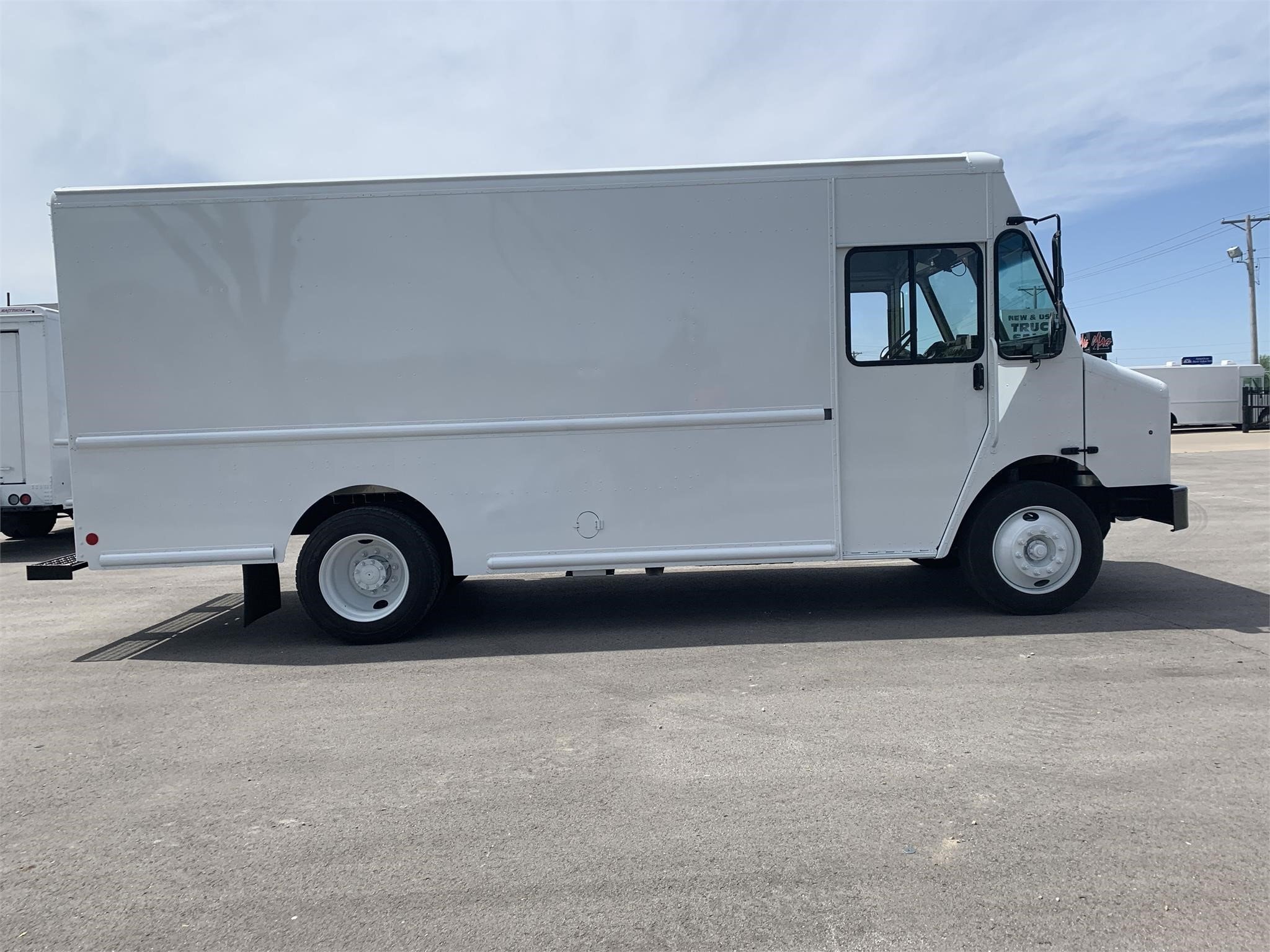 2011 Freightliner MT45 For Sale in Grain Valley, MO - Commercial Truck