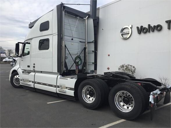 Volvo vnl 2023