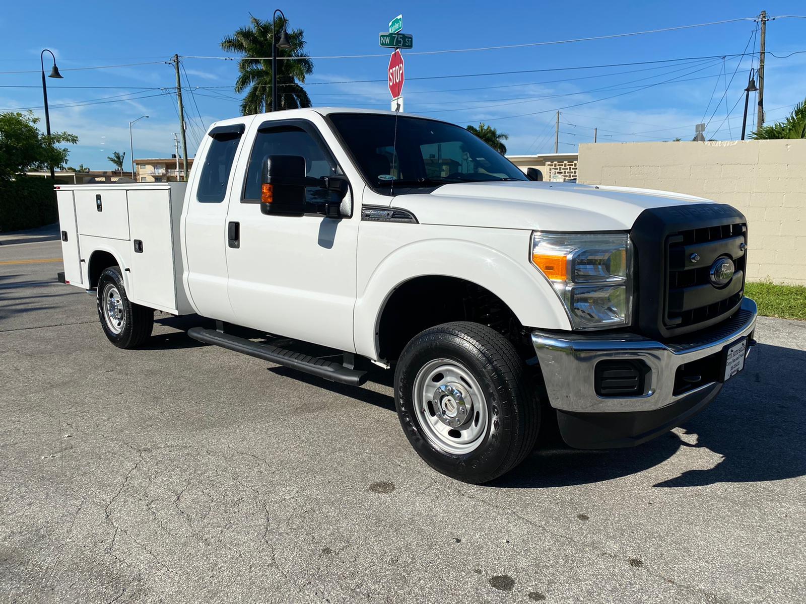 2015 Utility - Service Ford F250. Utility 4x4