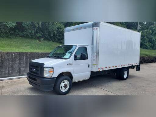 50 For Sale Ford 50 Box Truck Straight Trucks Commercial Truck Trader 50 For Sale Ford 50 Box Truck Straight Trucks Commercial Truck Trader
