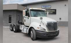 2011 INTERNATIONAL PROSTAR PREMIUM Conventional - Day Cab, Tractor in East Liverpool, OH