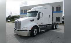 2017 PETERBILT 579 Conventional - Sleeper Truck, Tractor in Spartanburg, SC