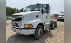 1999 STERLING A9513 Conventional - Day Cab, Tractor in Des Moines, IA