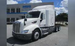 2017 PETERBILT 579 Conventional - Sleeper Truck, Tractor in Spartanburg, SC
