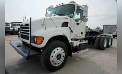 2007 MACK GRANITE CV713 Conventional - Day Cab, Tractor in Houston, TX