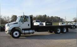 2008 INTERNATIONAL DURASTAR 4400 Flatbed Truck in Tuscaloosa, AL
