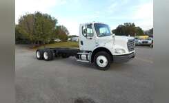 2008 FREIGHTLINER BUSINESS CLASS M2 112 Cab Chassis in Tuscaloosa, AL