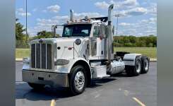 2009 PETERBILT 388 Conventional - Day Cab, Tractor in West Chicago, IL