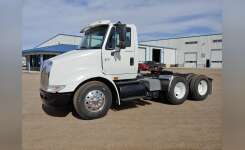 2003 INTERNATIONAL TRANSTAR 8600 Conventional - Day Cab, Tractor in Sawyer, KS