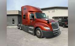 2019 INTERNATIONAL LT625 Conventional - Sleeper Truck, Tractor in East Liverpool, OH