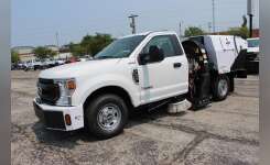 2021 FORD F250 Sweeper, Utility Truck - Service Truck in Saint Louis, MO