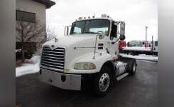 2005 MACK VISION CX612 Conventional - Day Cab, Tractor in Caledonia, NY