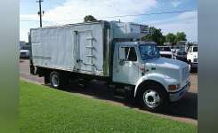1999 INTERNATIONAL 4700 Reefer/Refrigerated Truck in Tuscaloosa, AL