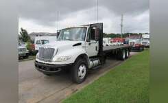 2012 INTERNATIONAL 4000 Flatbed Truck in Tuscaloosa, AL