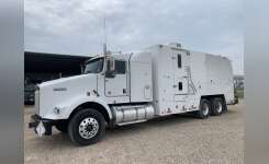 2015 KENWORTH T800 Winch Truck, Other Truck, Hot Oil Truck in Waller, TX
