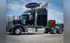 2018 FREIGHTLINER CORONADO Conventional - Sleeper Truck, Tractor in Olive Branch, MS