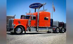 2014 PETERBILT 389 Conventional - Sleeper Truck, Tractor in Olive Branch, MS