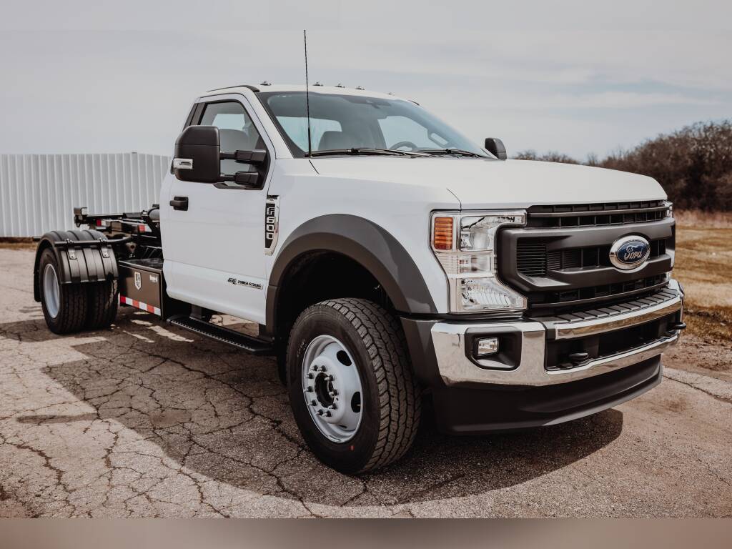 2025 Ford F600