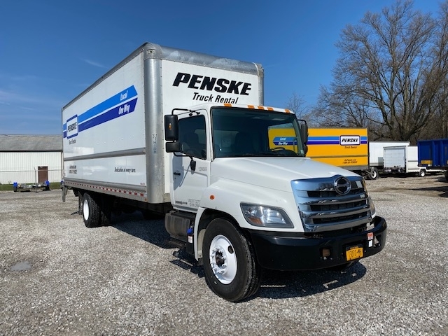penske commercial truck rental denver