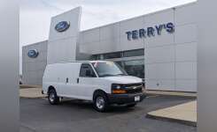 2014 CHEVROLET EXPRESS G2500 Van, Cargo Van, Contractor Truck in Peotone, IL