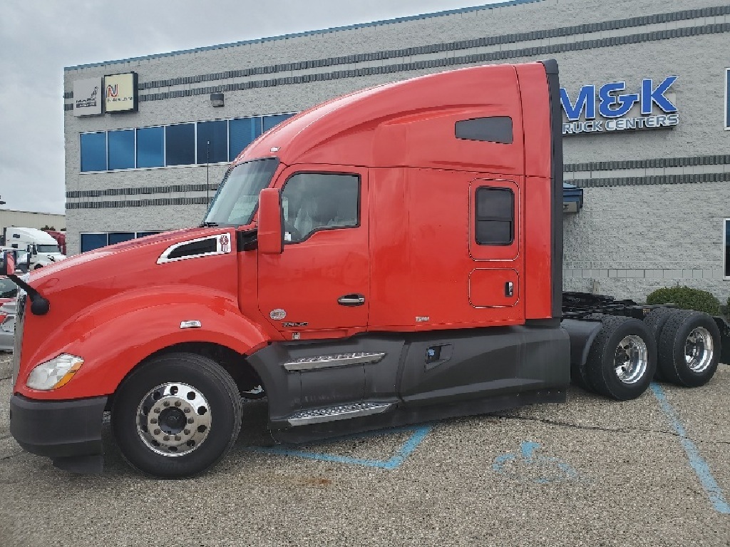 m&k truck centers byron center
