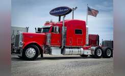 2002 PETERBILT 379EXHD Conventional - Sleeper Truck, Tractor in Olive Branch, MS