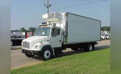 2000 FREIGHTLINER FL70 Reefer/Refrigerated Truck in Tuscaloosa, AL