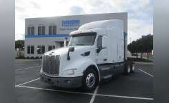 2017 PETERBILT 579 Conventional - Sleeper Truck, Tractor in Spartanburg, SC