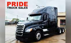 2018 FREIGHTLINER CASCADIA 126 Conventional - Sleeper Truck, Tractor in Dallas, TX