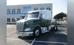 2017 PETERBILT 579 Conventional - Sleeper Truck, Tractor in Spartanburg, SC