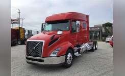 2019 VOLVO VNL740 Conventional - Sleeper Truck, Tractor in Elizabeth, NJ