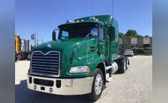 2018 MACK CXU613 Conventional - Sleeper Truck, Tractor in Maple Shade, NJ