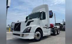 2018 VOLVO VN 630 Conventional - Day Cab, Tractor in Indianapolis, IN