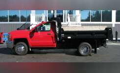 2017 CHEVROLET SILVERADO Dump Truck, Contractor Truck in Plaistow, NH