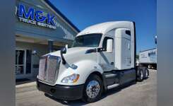 2019 KENWORTH T680 Conventional - Sleeper Truck, Tractor in Alsip, IL
