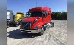 2019 VOLVO VNL740 Conventional - Sleeper Truck, Tractor in Tampa, FL