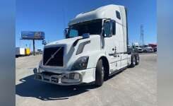 2018 VOLVO VN 630 Conventional - Sleeper Truck, Tractor in Indianapolis, IN
