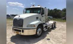 2013 MACK CXU613 Conventional - Day Cab, Tractor in Jacksonville, FL