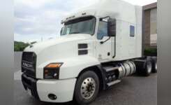 2019 MACK ANTHEM Conventional - Sleeper Truck, Tractor in Byron Center, MI