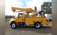 2011 International 4400 Bucket Truck - Boom Truck in Tampa, FL